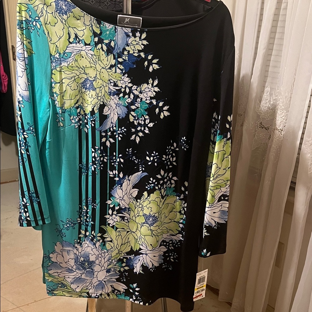 JM Collection Black and Teal Floral Top